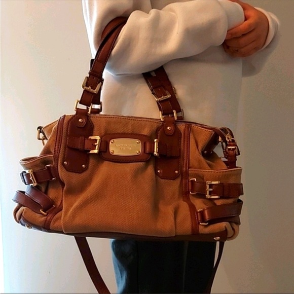 Purse - Picture 11 of 13